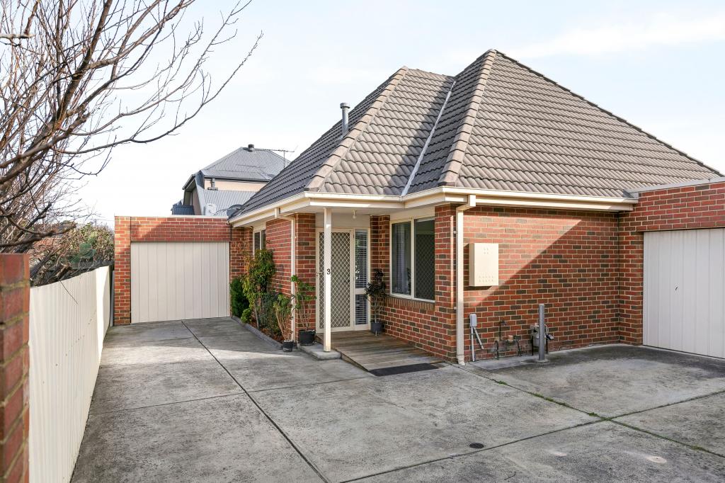 3/275 O'HEA ST, PASCOE VALE SOUTH, VIC 3044