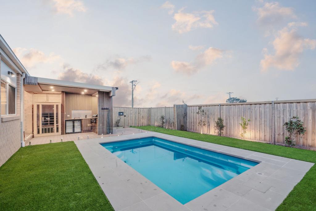 72 Tranquillity Cres, Armstrong Creek, VIC 3217