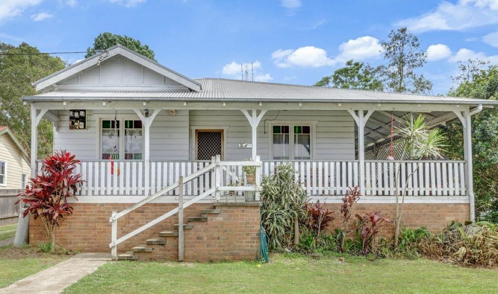 10 Wide St, West Kempsey, NSW 2440