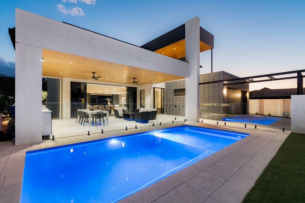 336 Bayview St, Hollywell, QLD 4216