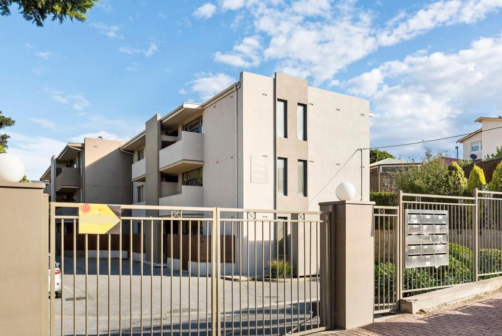 6/4 Bristol Pl, Glenelg South, SA 5045