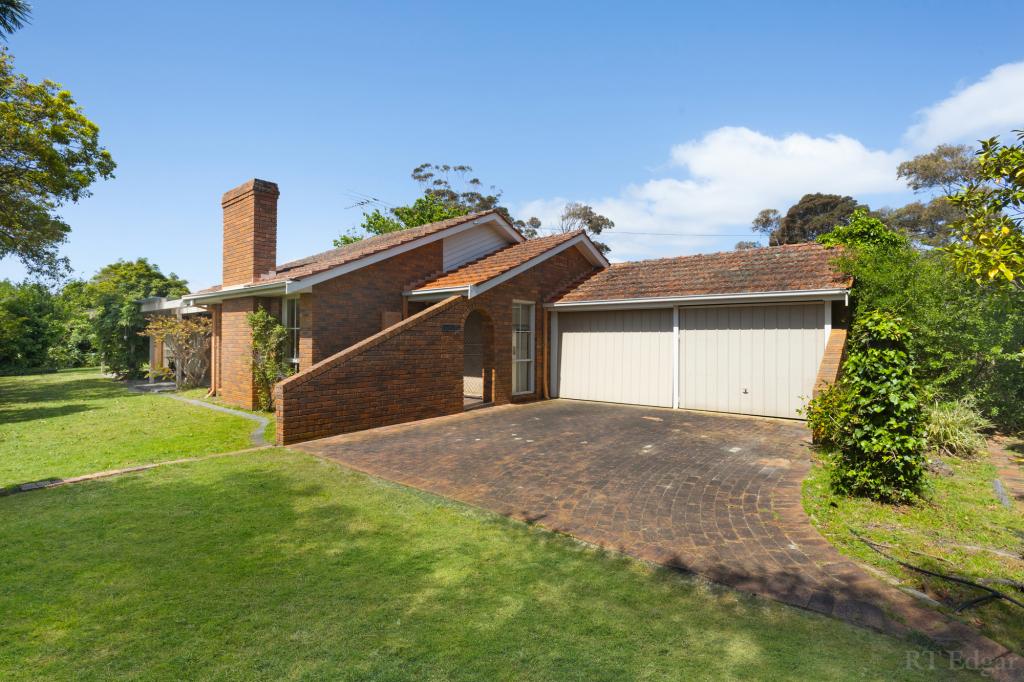 11 GRANYA GR, MOUNT ELIZA, VIC 3930