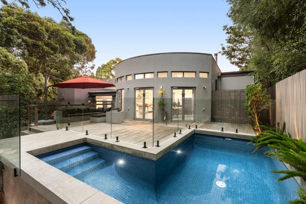 15 Van Ness Ave, Glen Iris, VIC 3146