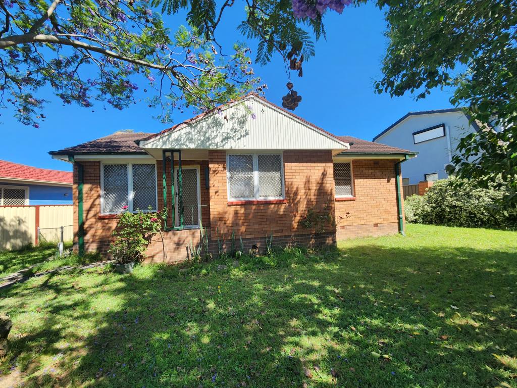 9 CLIFTON PL, CARTWRIGHT, NSW 2168