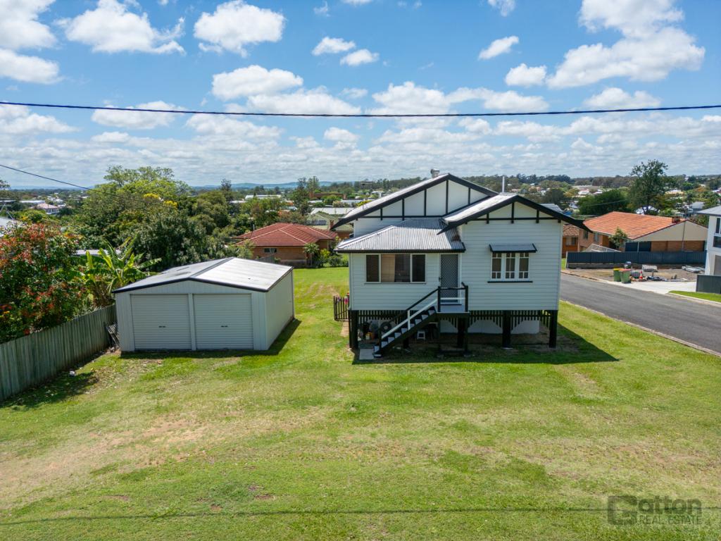 10 Maitland St, Gatton, QLD 4343