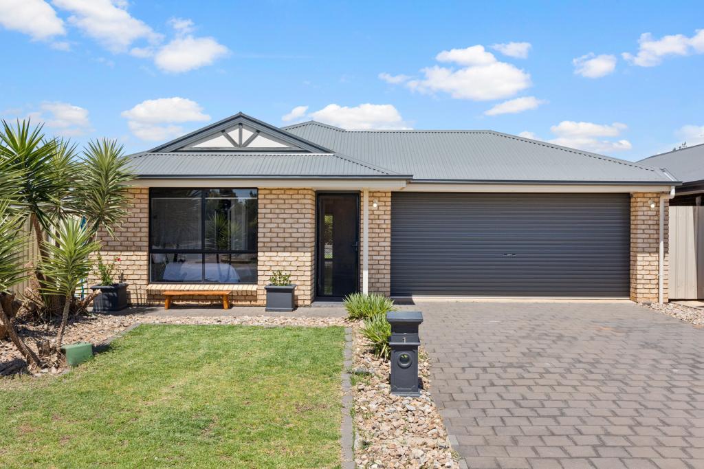 1 Adel Dr, Munno Para West, SA 5115