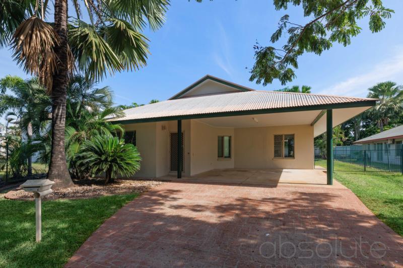 2 Sherringham Cres, Durack, NT 0830