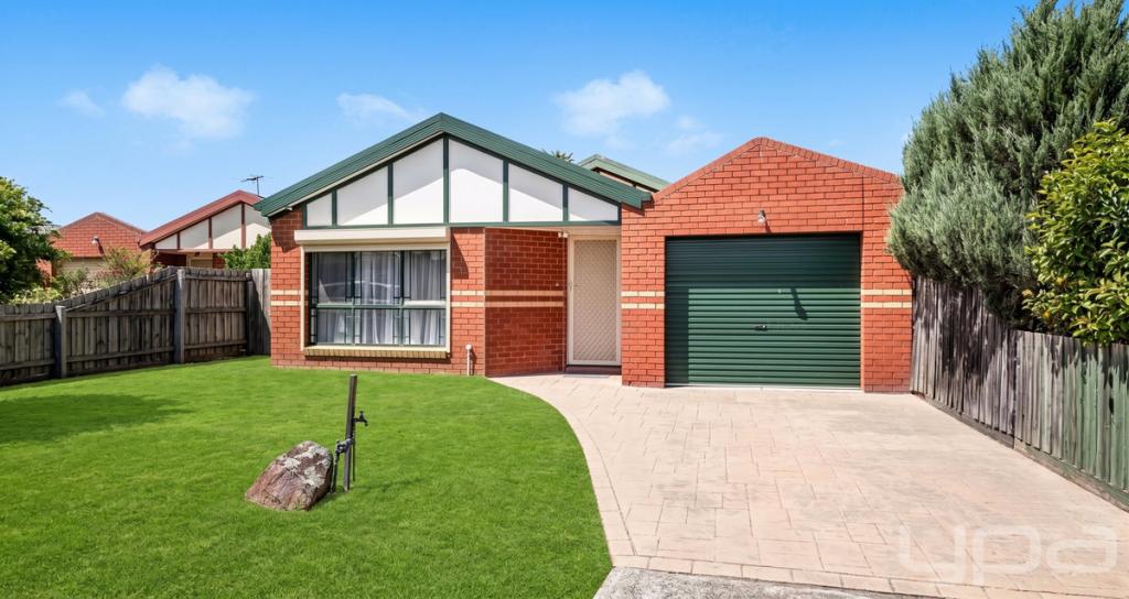4 Hovea Cl, Meadow Heights, VIC 3048