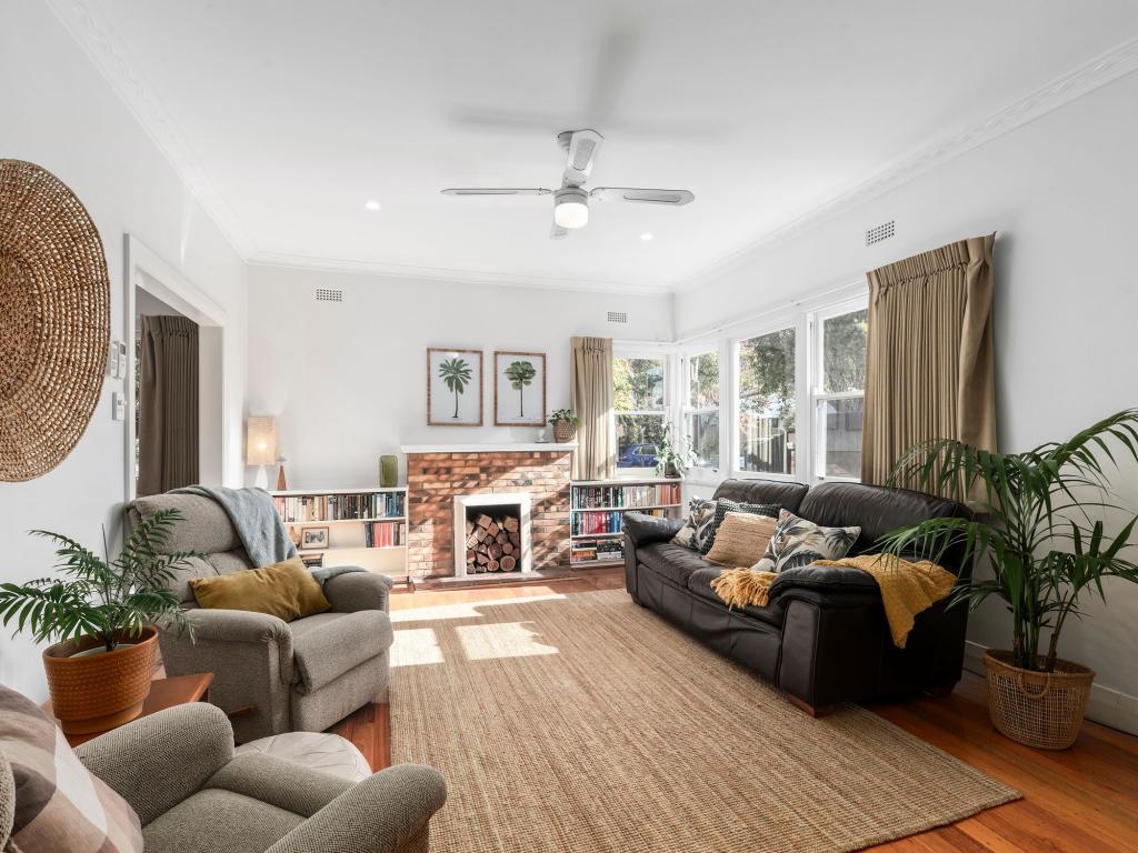 8 Philip St, Manifold Heights, VIC 3218