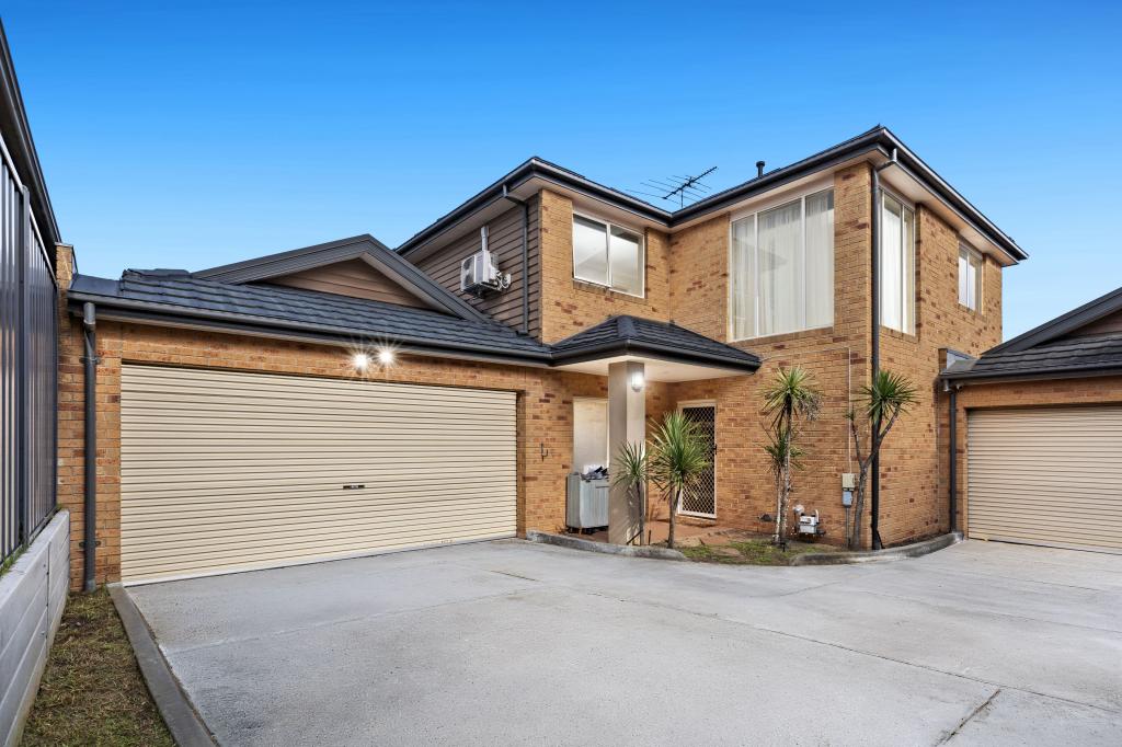 2/55-57 Sunningdale Cres, Cranbourne, VIC 3977