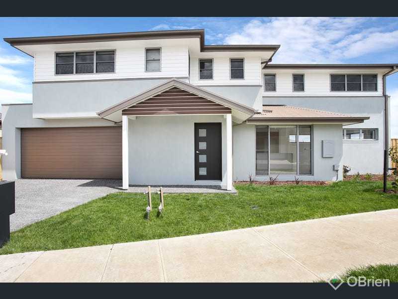 33 Nunkeri Ct, Clyde North, VIC 3978