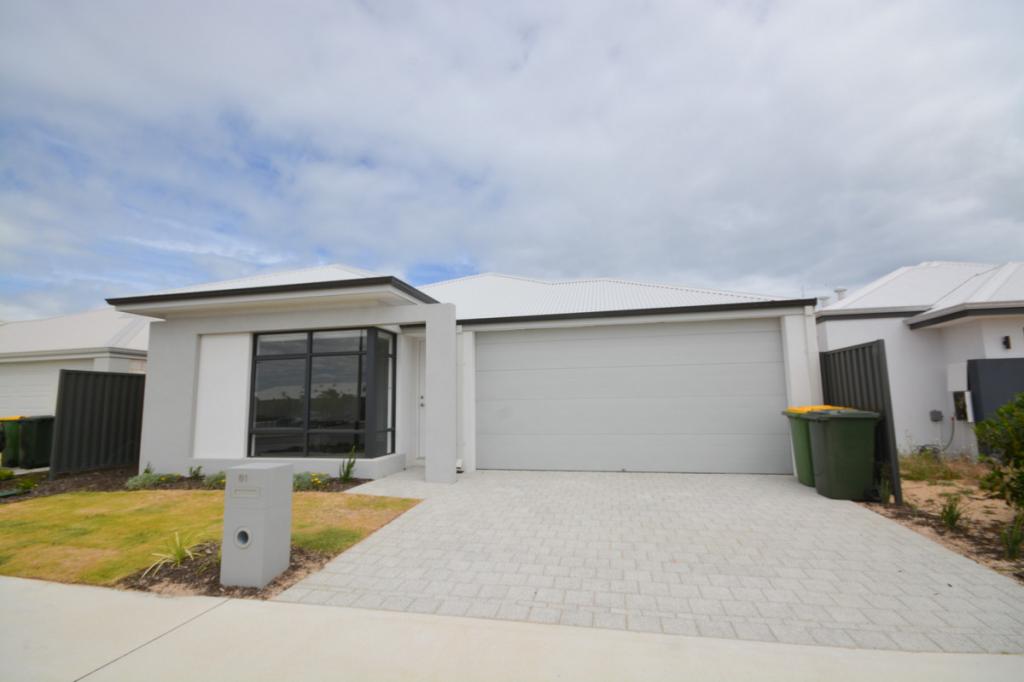 61 Huntington St, Madora Bay, WA 6210