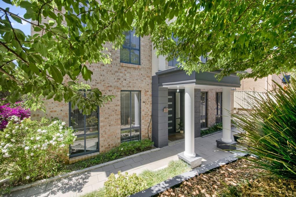 5 Beray Cl, Lisarow, NSW 2250