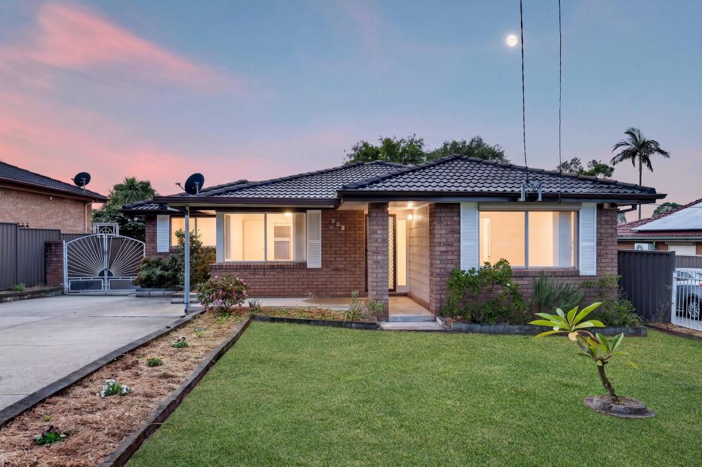 365 Blacktown Rd, Toongabbie, NSW 2146