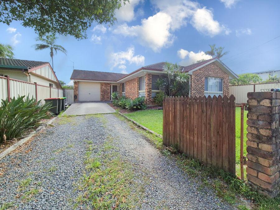 3 CHESTNUT AVE, SANDY BEACH, NSW 2456