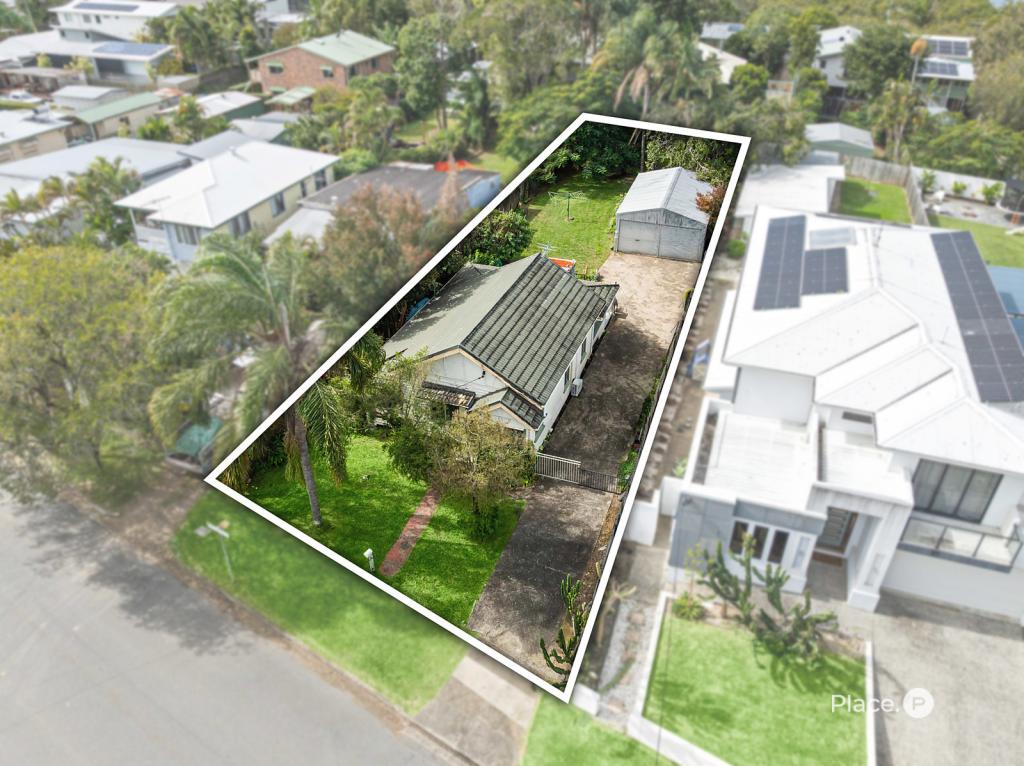 42 Bellevue Pde, Lota, QLD 4179
