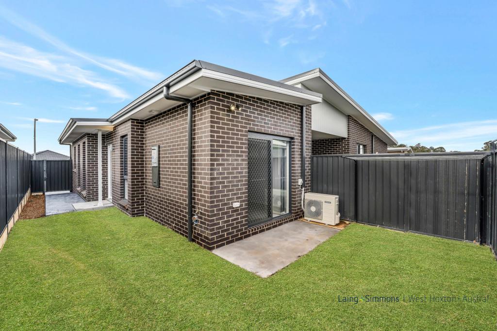 5A TEALE CCT, TAHMOOR, NSW 2573