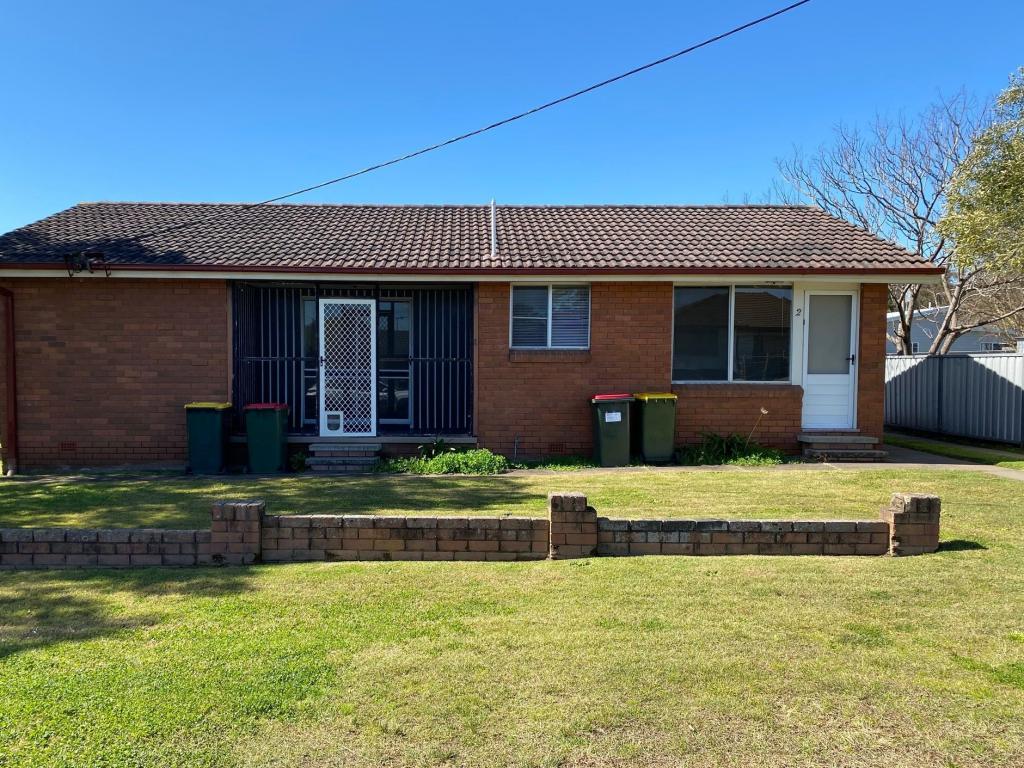 2/11 Wickham St, Stanford Merthyr, NSW 2327