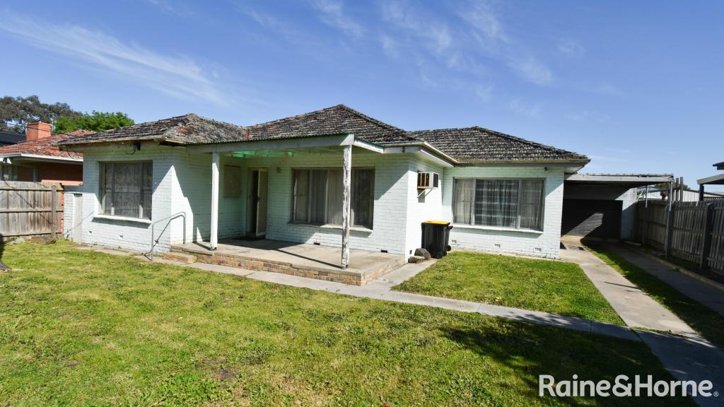 10 JENKINS ST, NOBLE PARK, VIC 3174