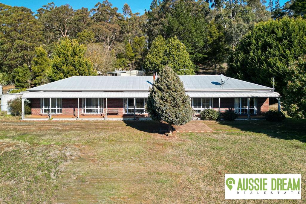 25 SEXTON CT, GORDON, VIC 3345
