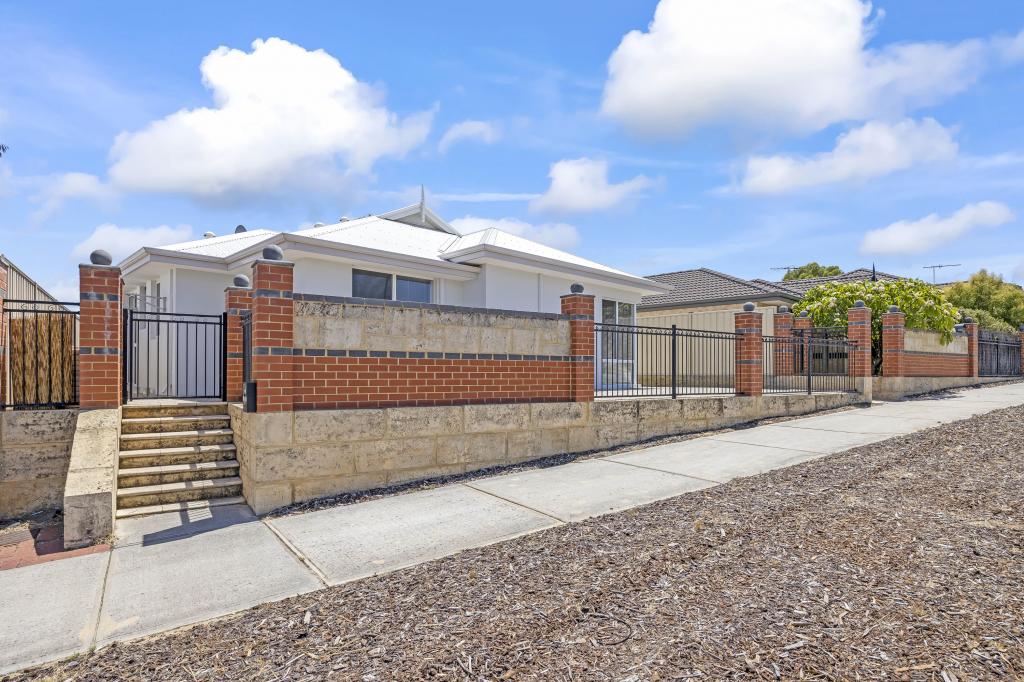 31 Gnangara Rd, Madeley, WA 6065