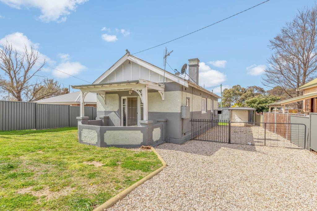 64 Bant St, South Bathurst, NSW 2795