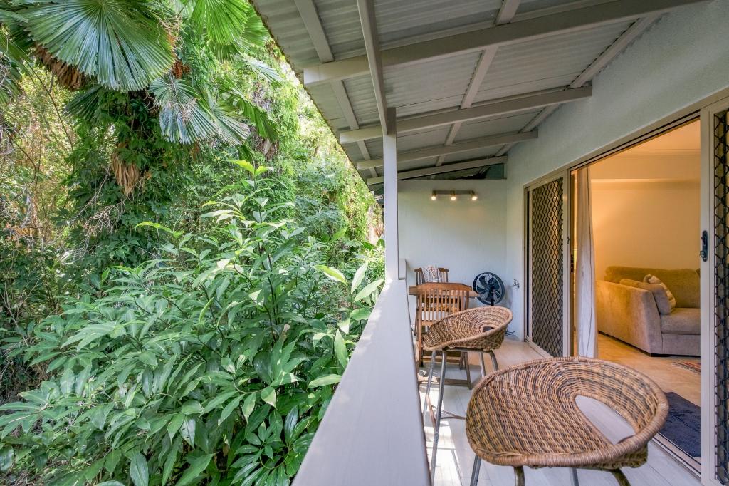 9/2032C TULLY MISSION BEACH RD, WONGALING BEACH, QLD 4852