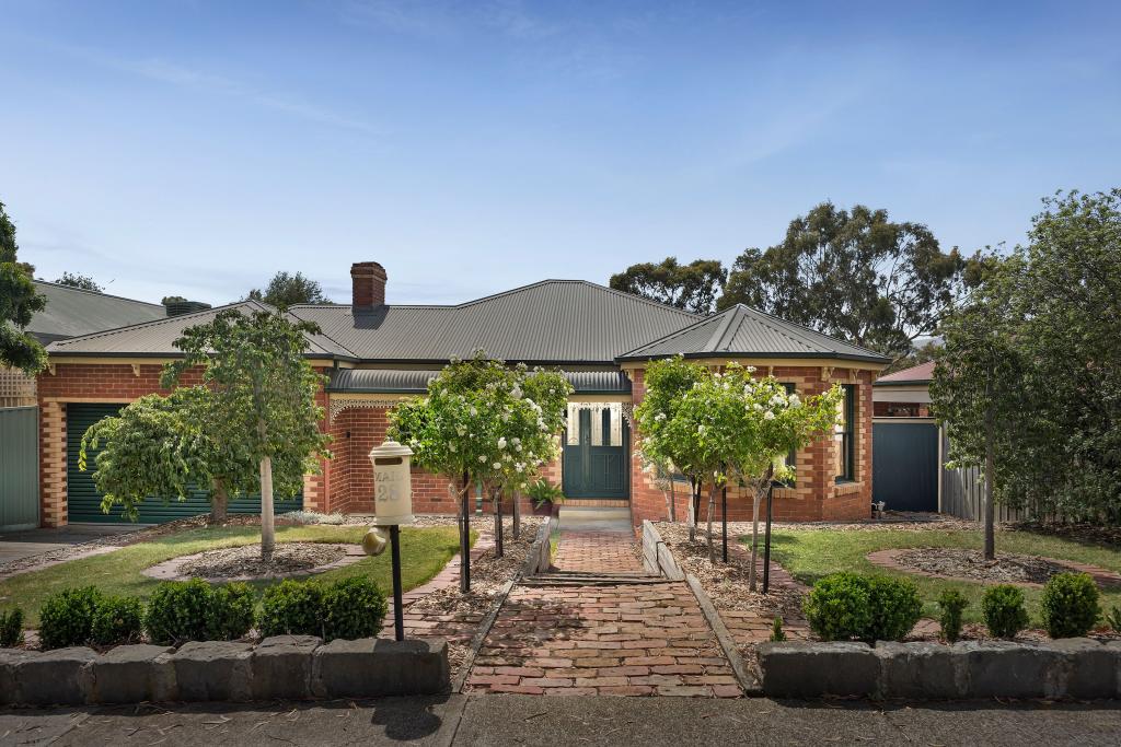 28 BRETT CT, SUNBURY, VIC 3429