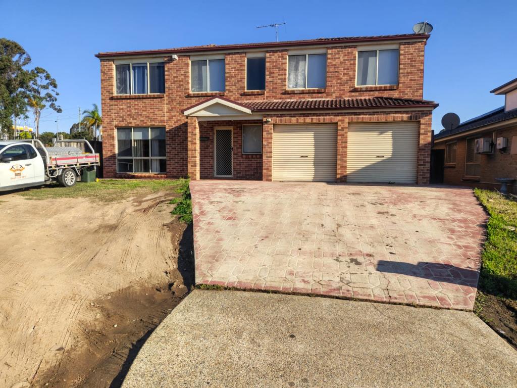 17A HARTNETT PL, DOONSIDE, NSW 2767