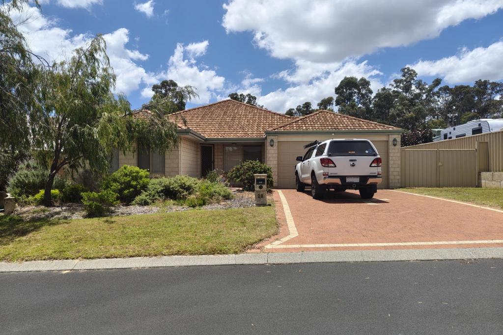 28 Poole Rd, Dalyellup, WA 6230