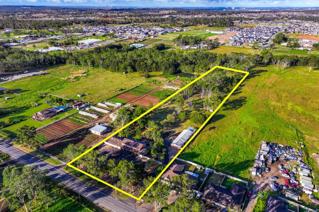 195 King St, Rossmore, NSW 2557