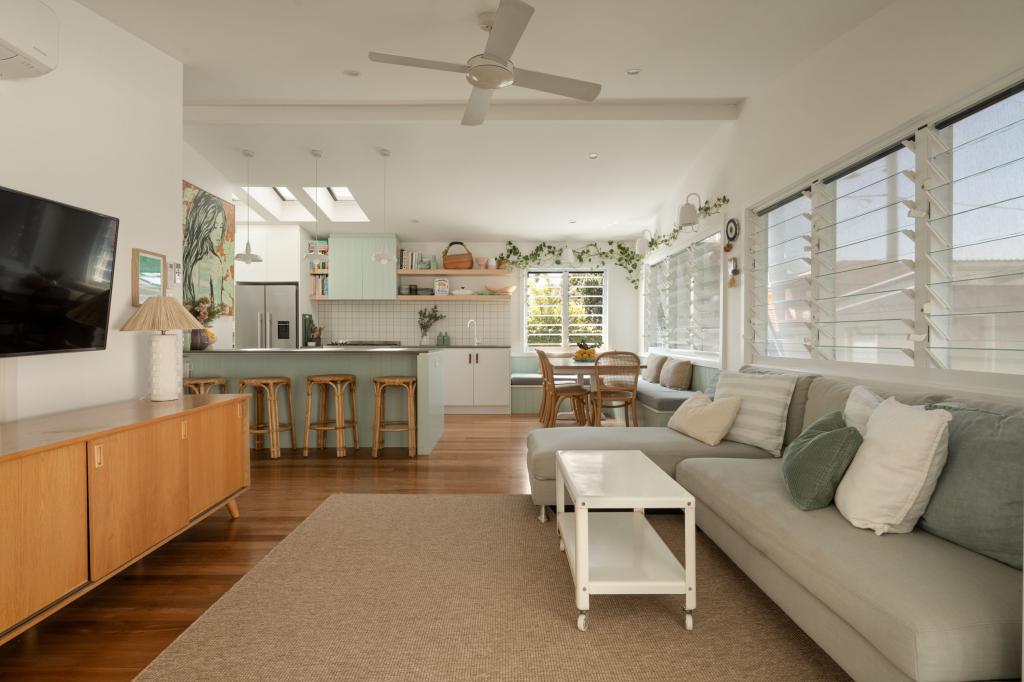 15 Almora St, Wooloowin, QLD 4030