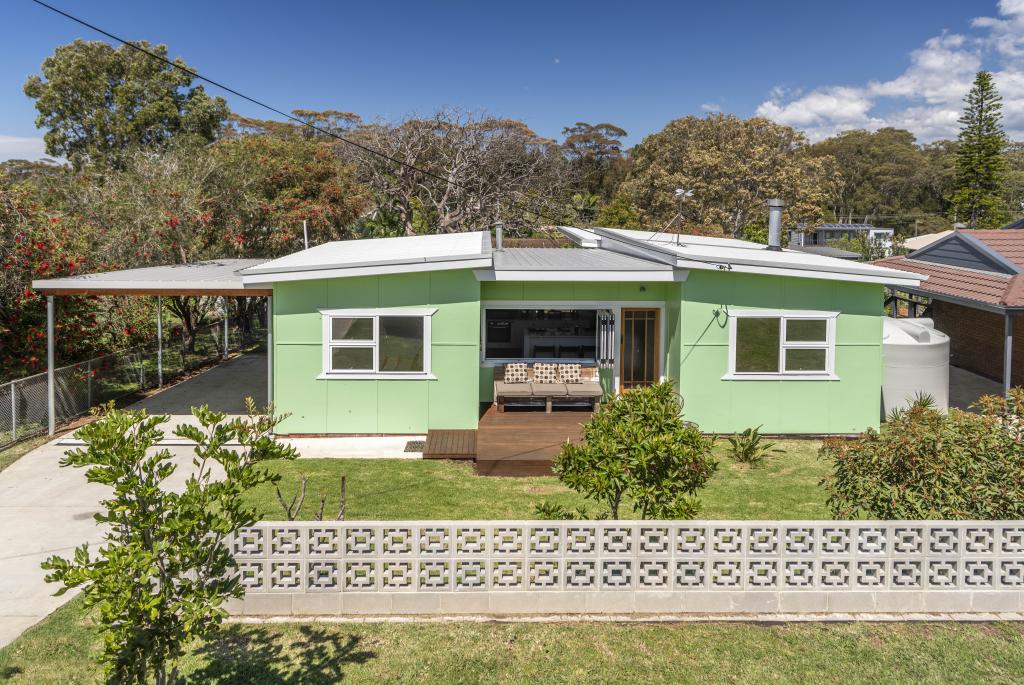 40 Lurnea Ave, Bawley Point, NSW 2539