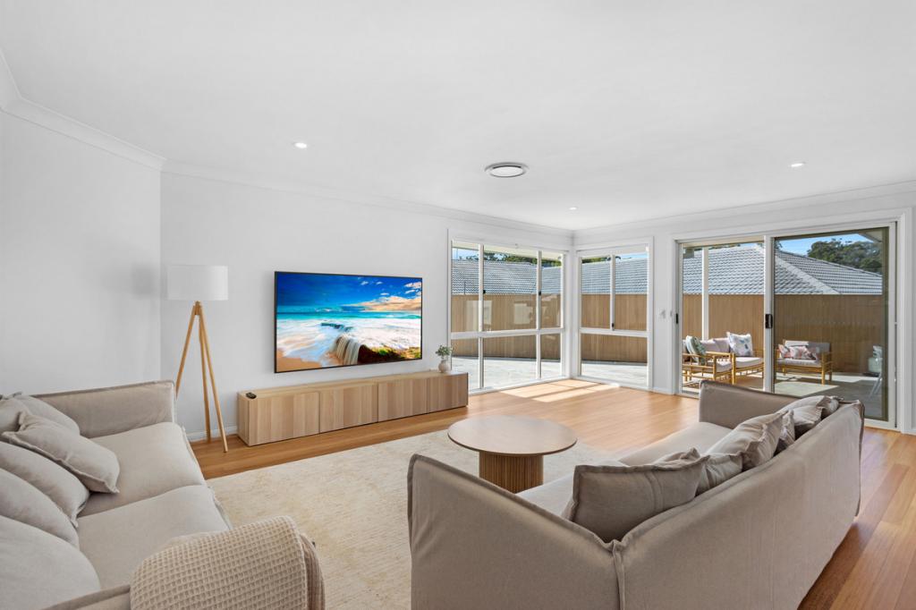 4 Orr Pl, Burleigh Waters, QLD 4220