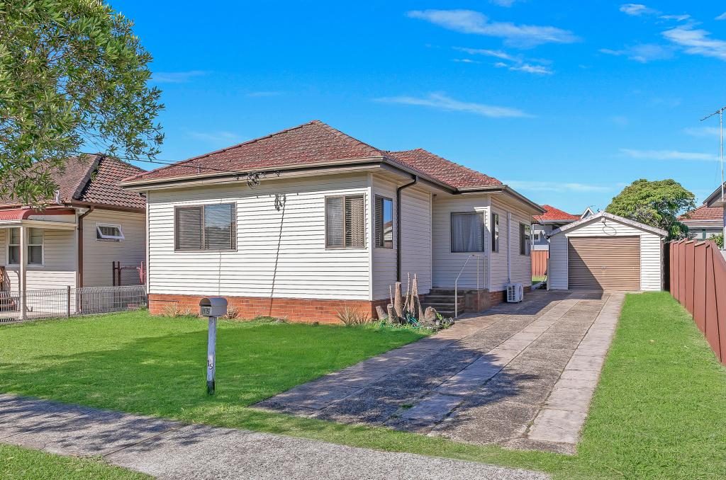 15 Boomerang St, Granville, NSW 2142