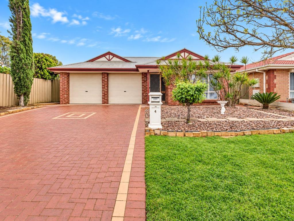 4 Caroline Gr, Paralowie, SA 5108