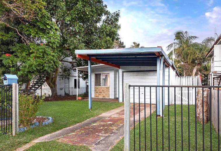 34 Gertrude St, Redcliffe, QLD 4020