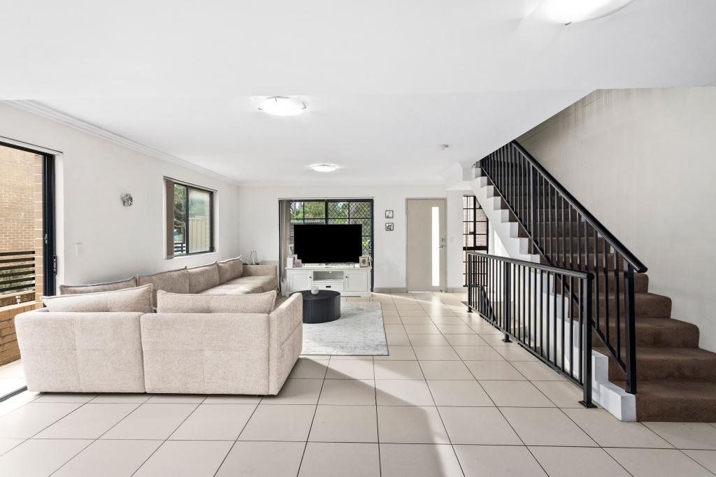 5/73-75 Acacia Rd, Kirrawee, NSW 2232