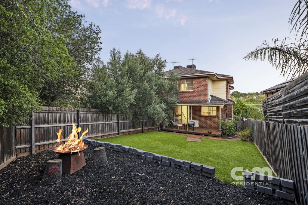 21 MOORNA DR, AIRPORT WEST, VIC 3042