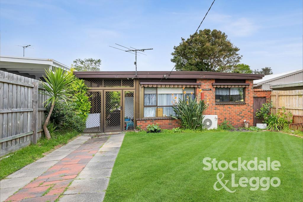 188 Seventh Ave, Rosebud, VIC 3939