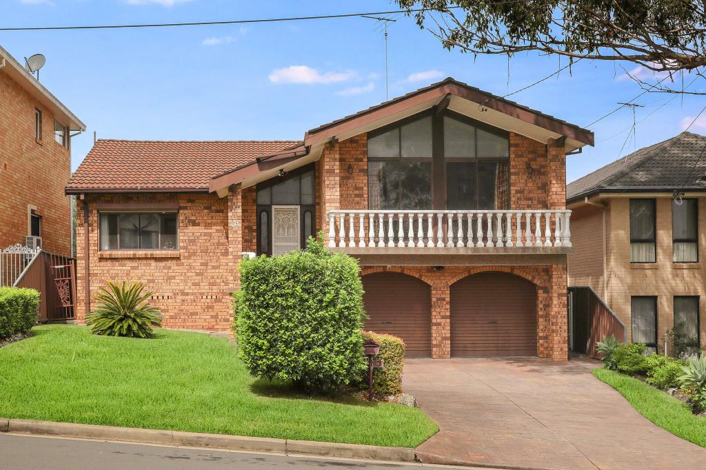 69 Carnavon Cres, Georges Hall, NSW 2198
