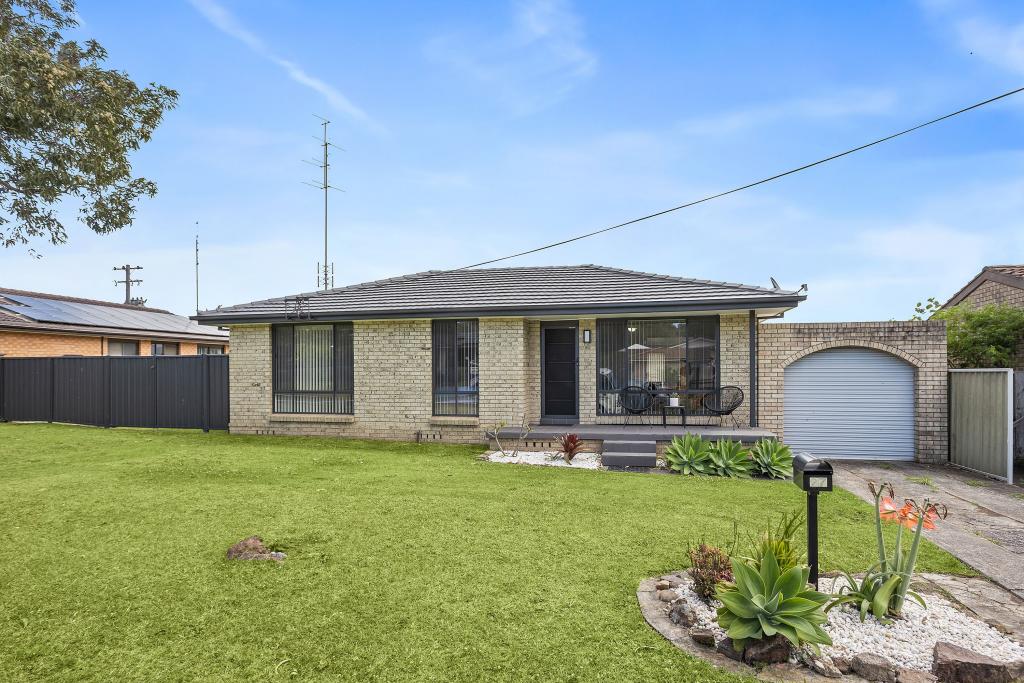 27 Moore St, Oak Flats, NSW 2529