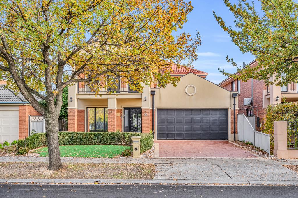 9 Old Hall Dr, Caroline Springs, VIC 3023