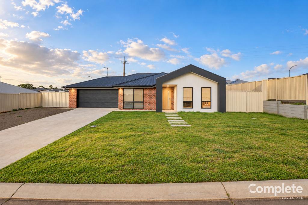 22 Montbrieta Ct, Worrolong, SA 5291