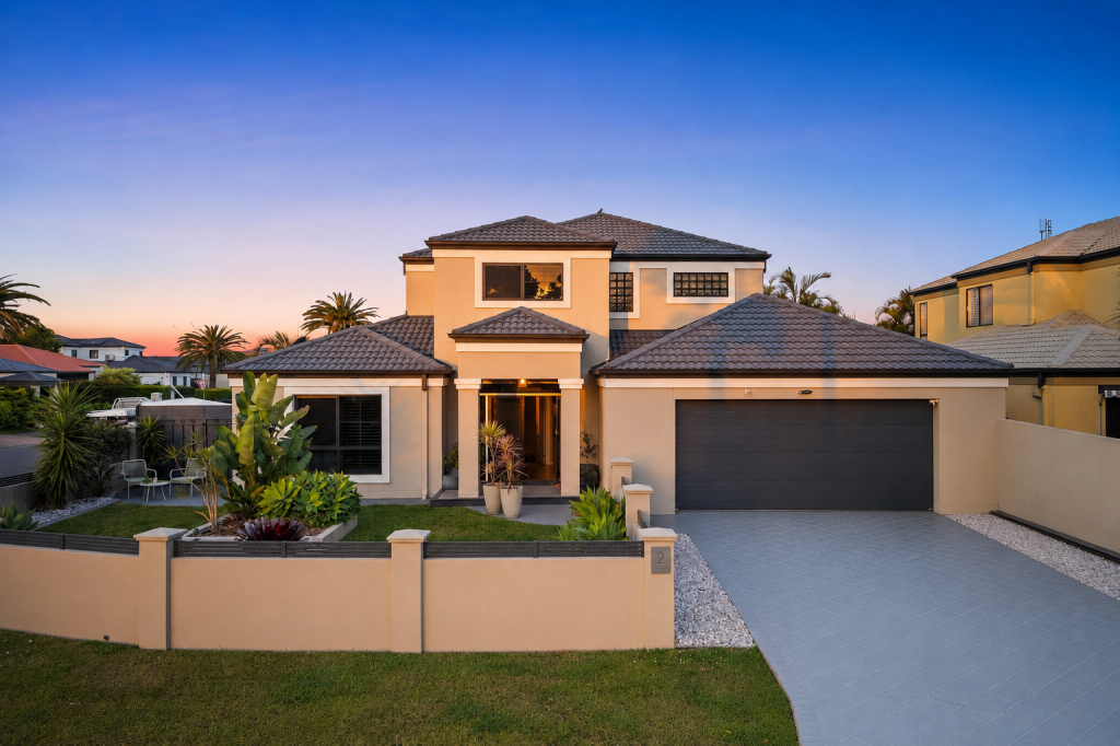 2 Joel Ct, Helensvale, QLD 4212