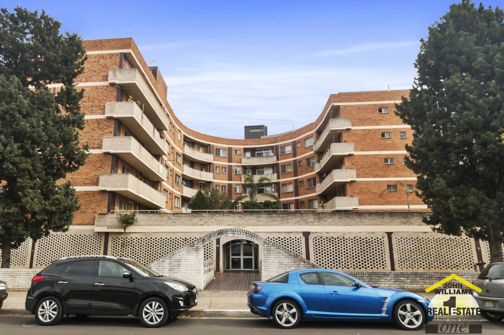 2/55-59 GOULBURN ST, LIVERPOOL, NSW 2170