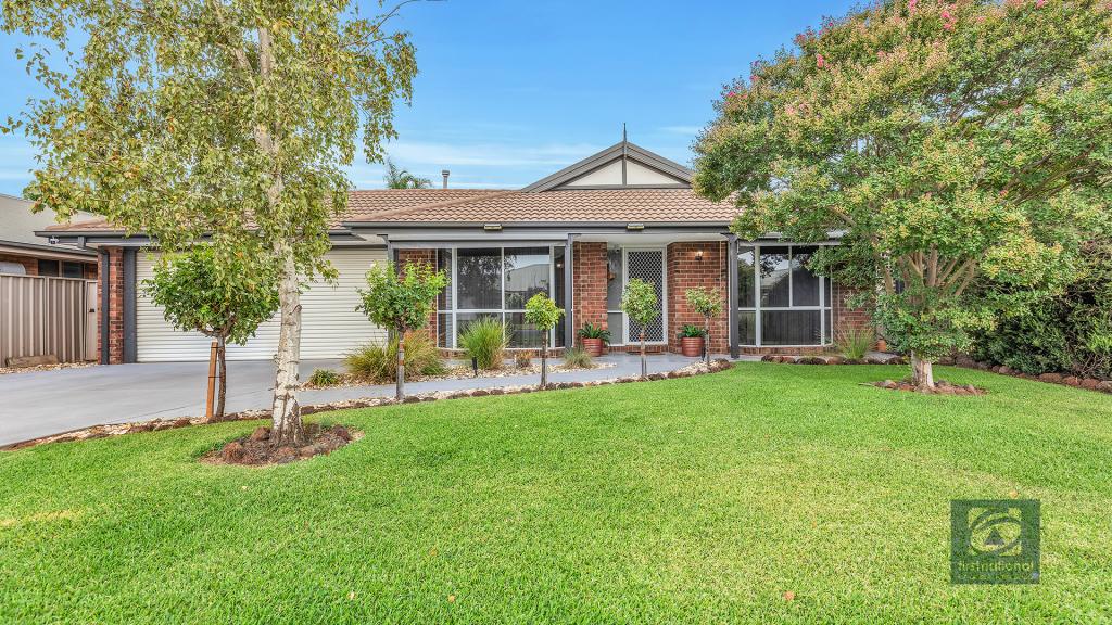 5 MURRUMBIDGEE DR, ECHUCA, VIC 3564