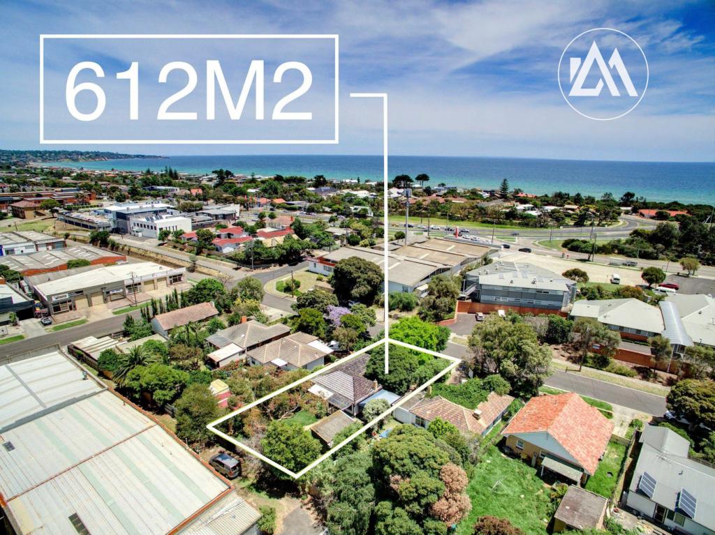 15 Inglis Ave, Frankston, VIC 3199