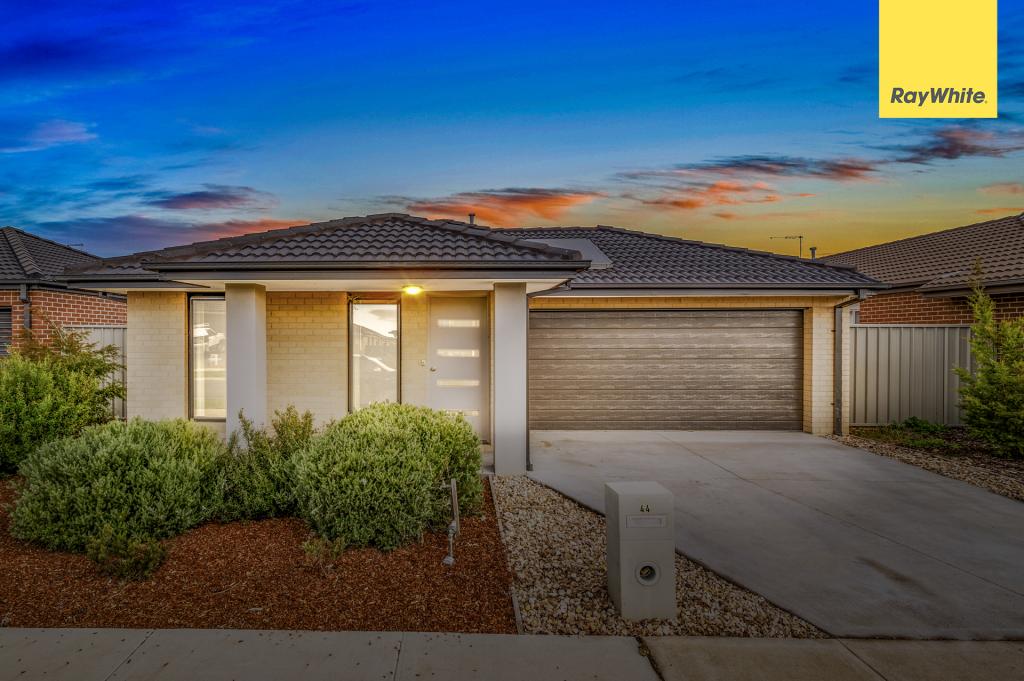 44 Ajay Way, Kurunjang, VIC 3337