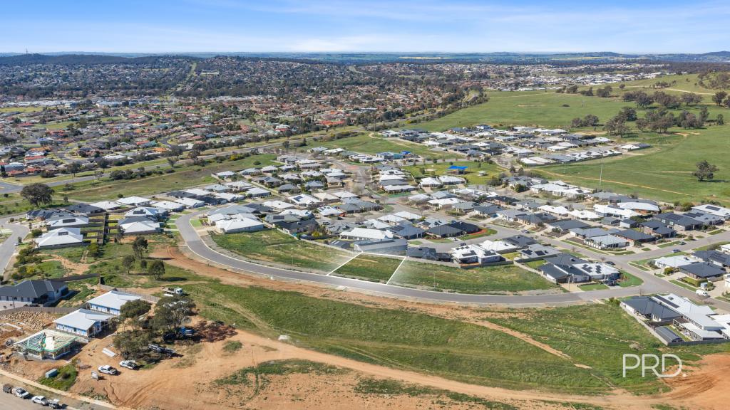 23 Preston Cres, Lloyd, NSW 2650
